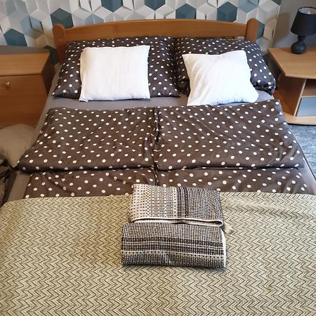 Dora Apartman Best Location & Free Parking Ντέμπρετσεν Εξωτερικό φωτογραφία