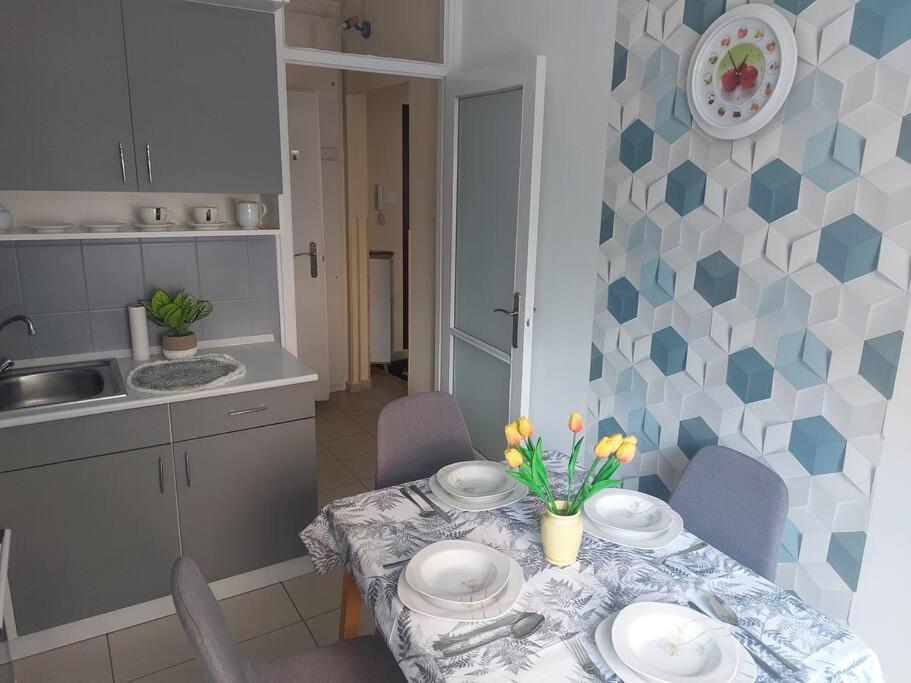 Dora Apartman Best Location & Free Parking Ντέμπρετσεν Εξωτερικό φωτογραφία